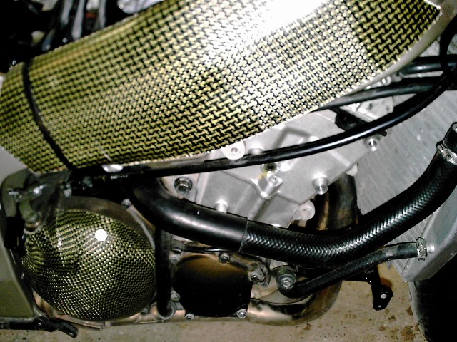 Préparation de la saison piste 2008 ( ZX6R 98 et 99 inside ) - Page 6 IMG_0073